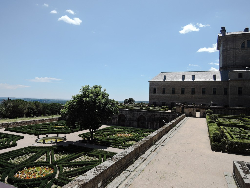 This image has an empty alt attribute; its file name is psx_20210105_161023.jpg